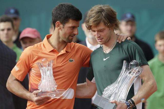 成为众多社 成为众多社